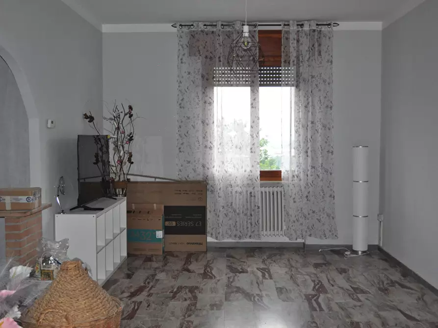 Immagine 2 di Trilocale in vendita  in via Nazionale a Fornovo Di Taro