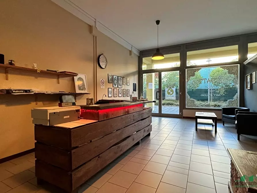 Immagine 14 di Attività commerciale in vendita  in Via La Spezia 32 a Collecchio