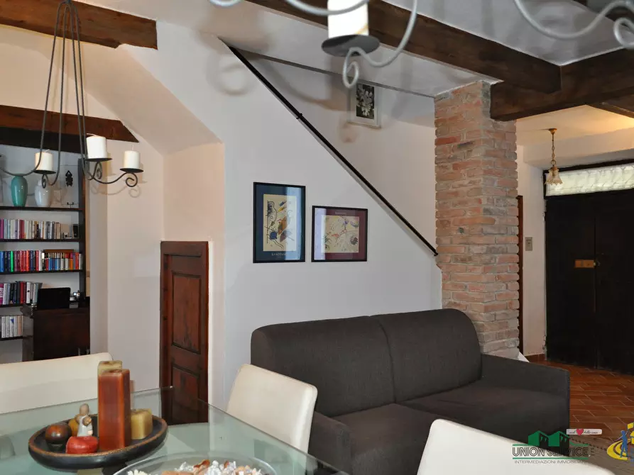 Immagine 38 di Rustico / casale in vendita  in VIA MAESTRI a Valmozzola