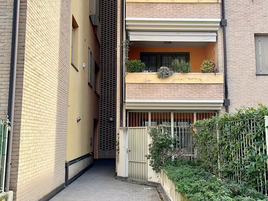 Immagine 14 di Bilocale in affitto  in Via Marchesi a Parma