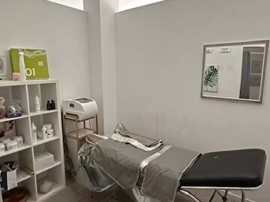 Immagine 8 di Trilocale in vendita  in Piazza Borsellino e Falcone 4 a Salsomaggiore Terme