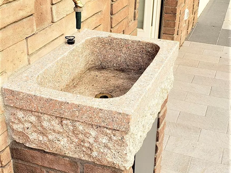 Immagine 11 di Trilocale in affitto  in Via Giuseppe Verdi a Parma