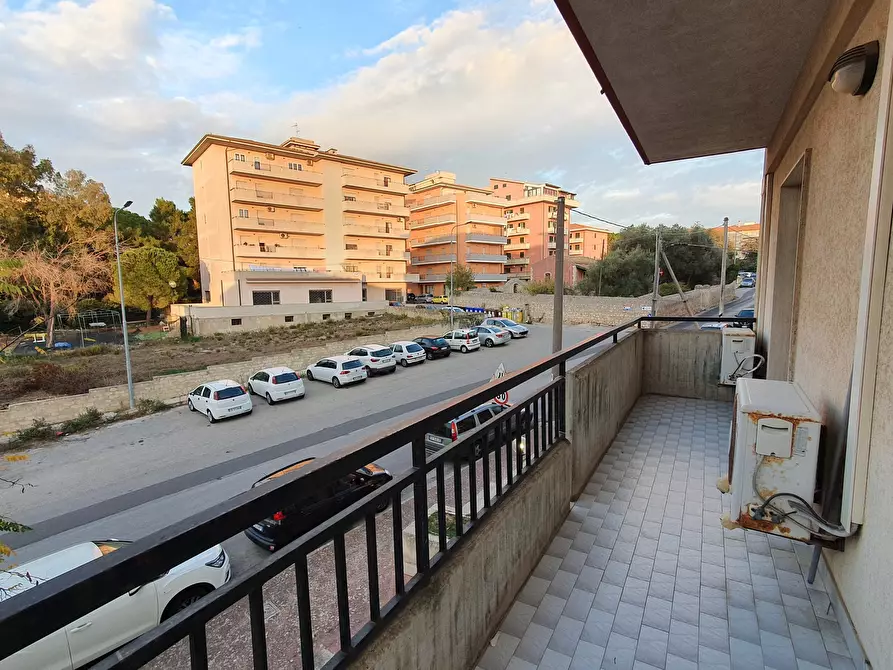Immagine 5 di Bilocale in affitto  a Modica