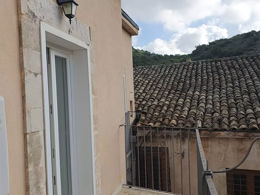 Immagine 22 di Casa indipendente in vendita  a Modica