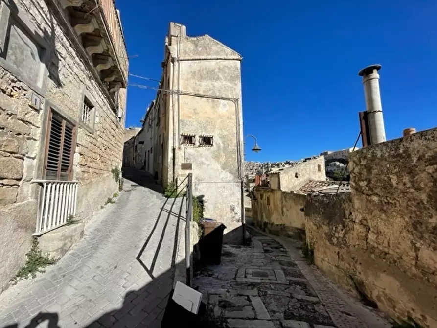 Immagine 4 di Casa indipendente in vendita  a Modica