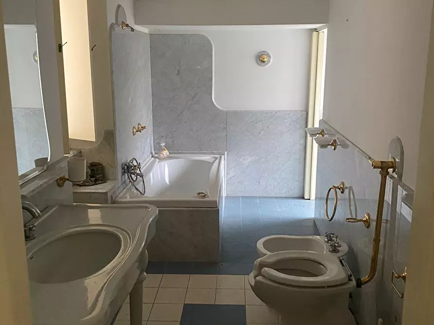 Immagine 16 di Porzione di casa in vendita  in Via Carlo Papa a Modica