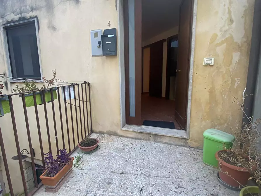 Immagine 2 di Appartamento in vendita  in Via San Vincenzo 71 a Modica