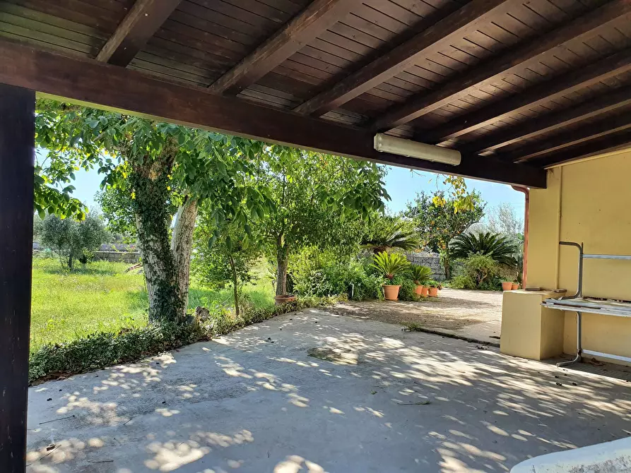 Immagine 19 di Villa in vendita  a Modica