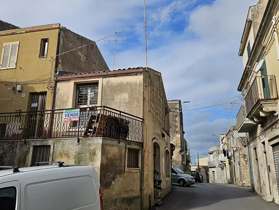 Immagine 2 di Porzione di casa in vendita  in Via Gesù 57 a Modica