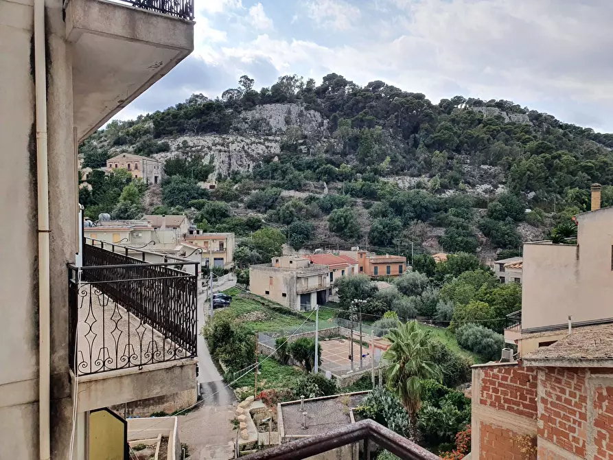 Immagine 9 di Appartamento in vendita  in Via Modica Sorda 831 a Modica