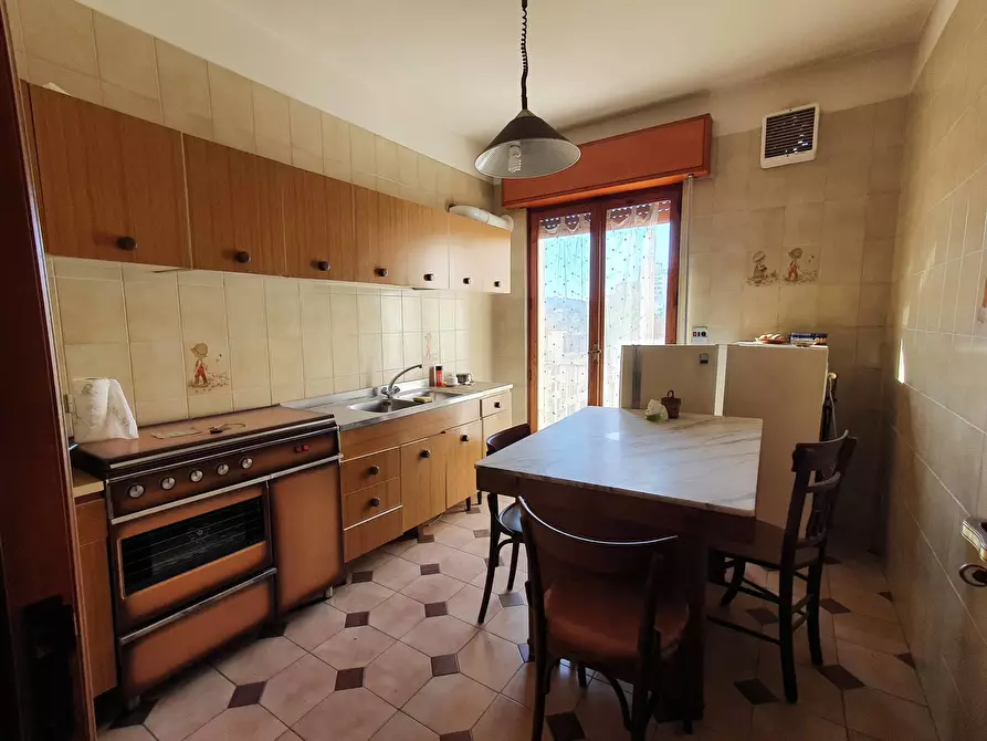 Immagine 5 di Appartamento in vendita  a Modica