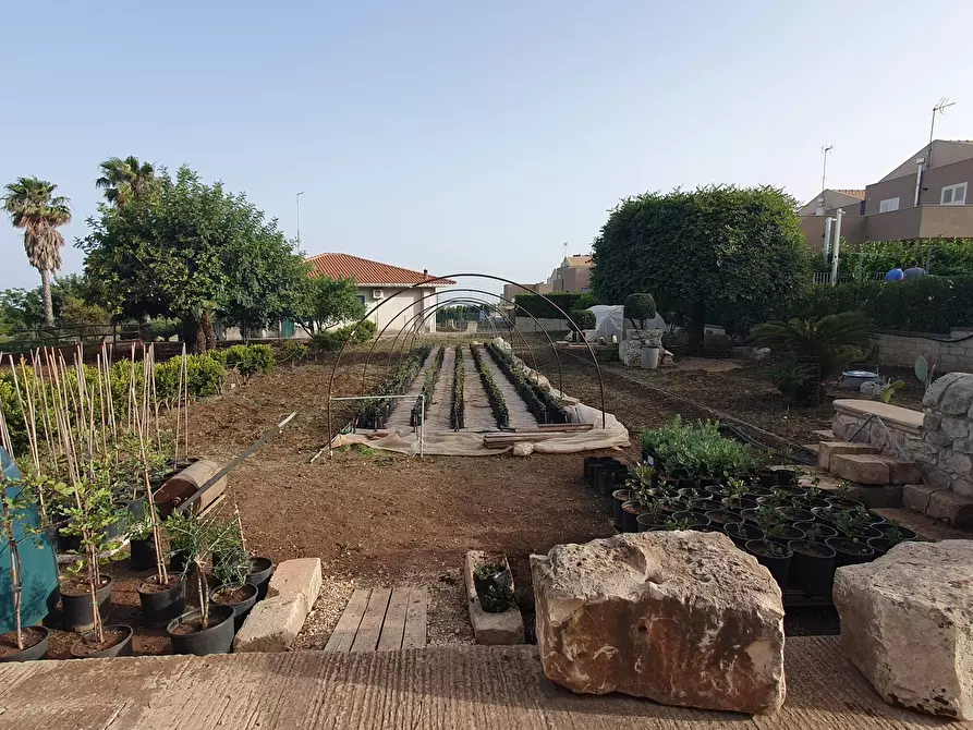 Immagine 2 di Appartamento in vendita  in Via Sorda Sampieri 197 a Modica