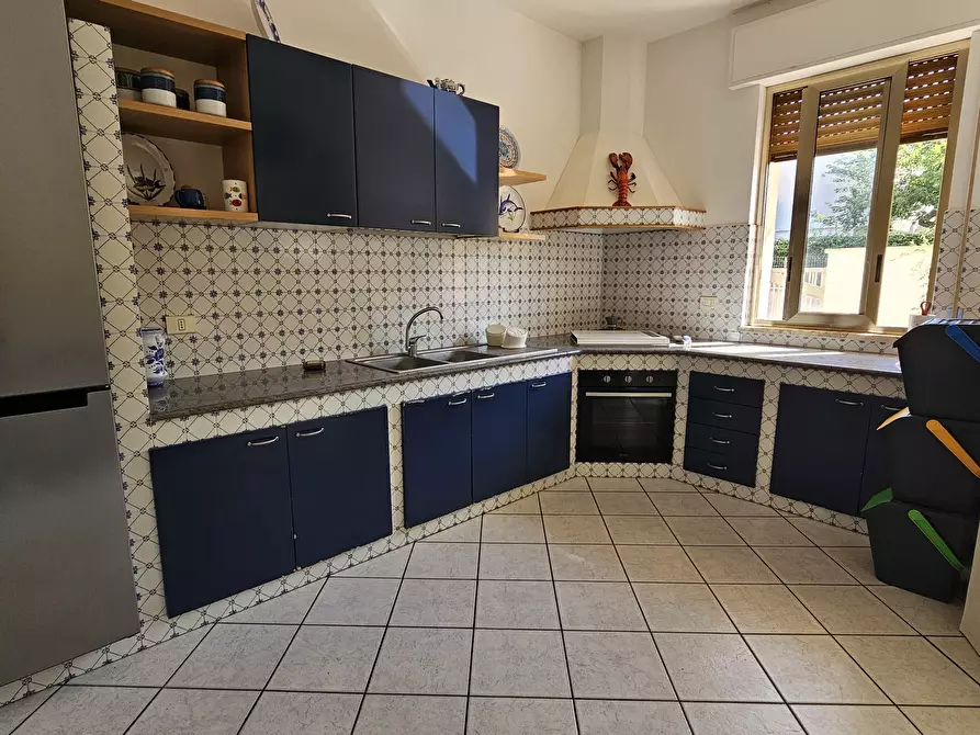 Immagine 4 di Appartamento in affitto  in Via Lipari a Modica