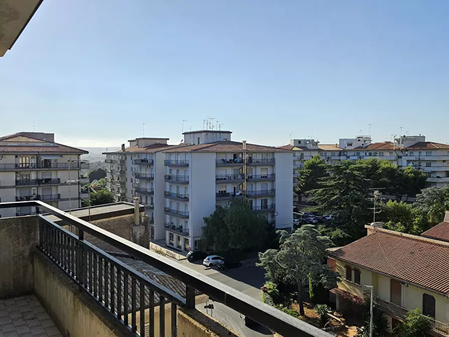 Immagine 14 di Appartamento in vendita  in Via Alberto Portogallo 10 a Modica