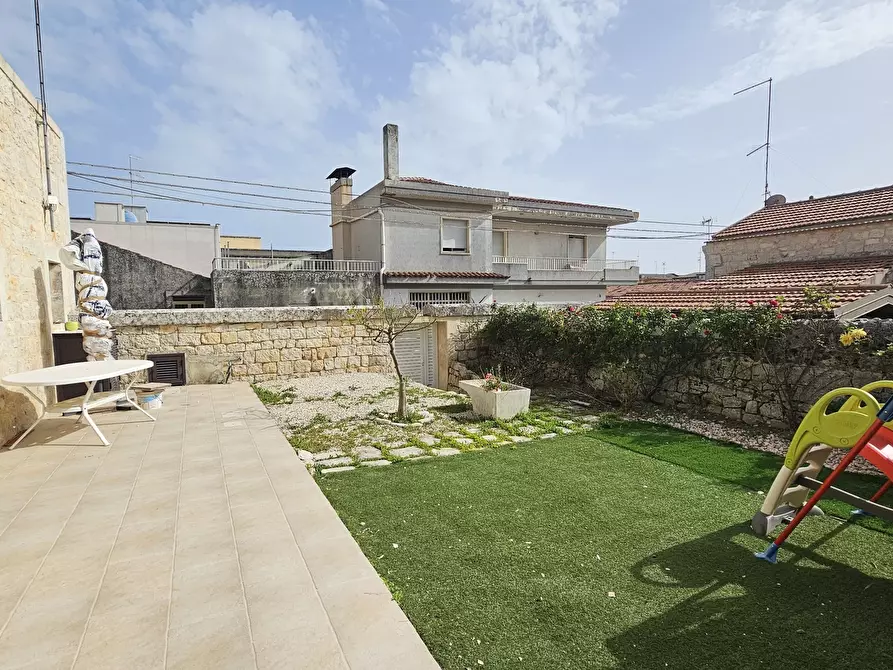 Immagine 2 di Porzione di casa in vendita  a Modica