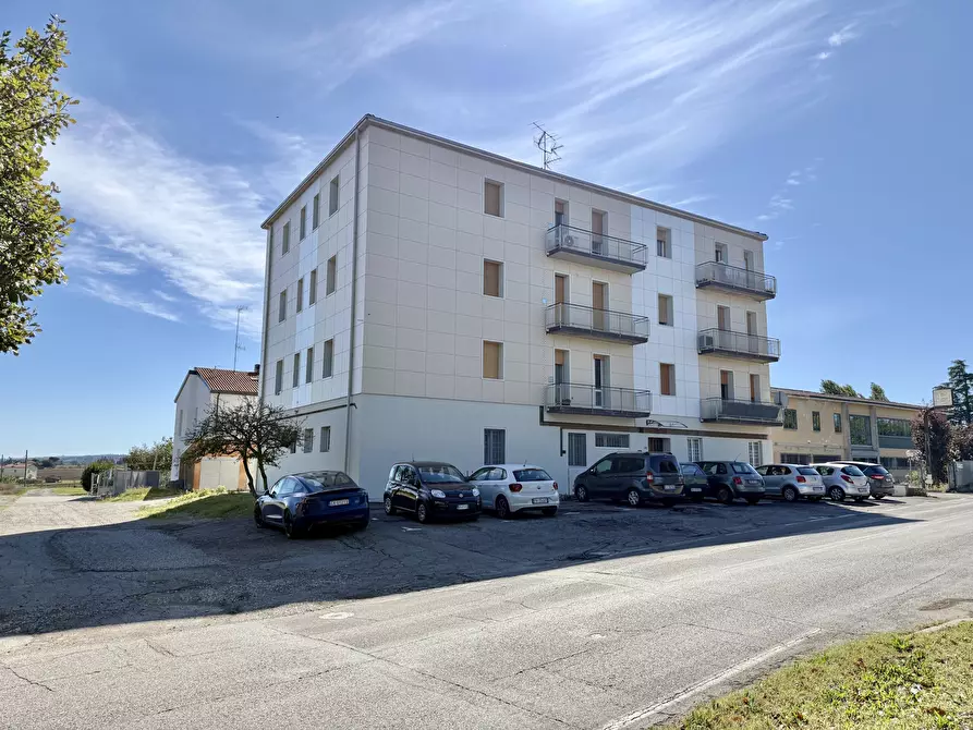 Immagine 26 di Trilocale in vendita  in Via Tolara di Sopra 45 a Ozzano Dell'emilia