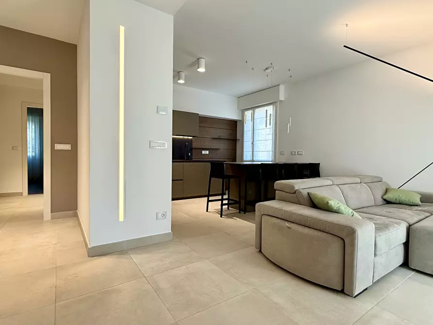 Immagine 3 di Trilocale in vendita  in Via delle Rose 31 a San Pietro In Casale