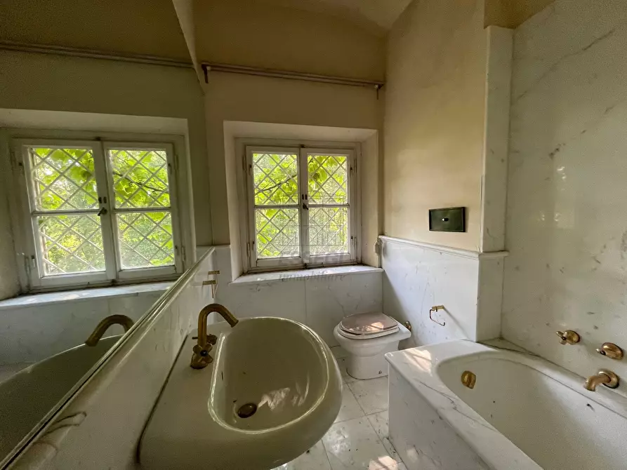 Immagine 18 di Villa in vendita  in Via Vecchia Pesciatina in Gragnano a Lucca