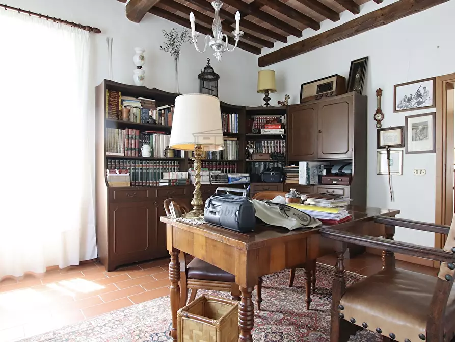 Immagine 25 di Villa in vendita  in San Martino in Freddana a Lucca