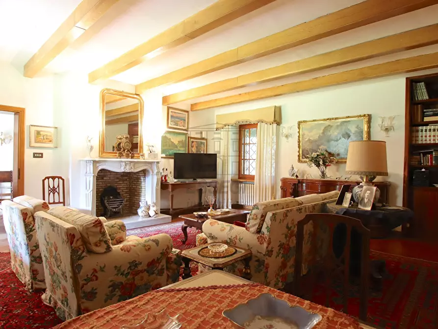 Immagine 17 di Rustico / casale in vendita  in Via di Villa Gaia 508 a Lucca