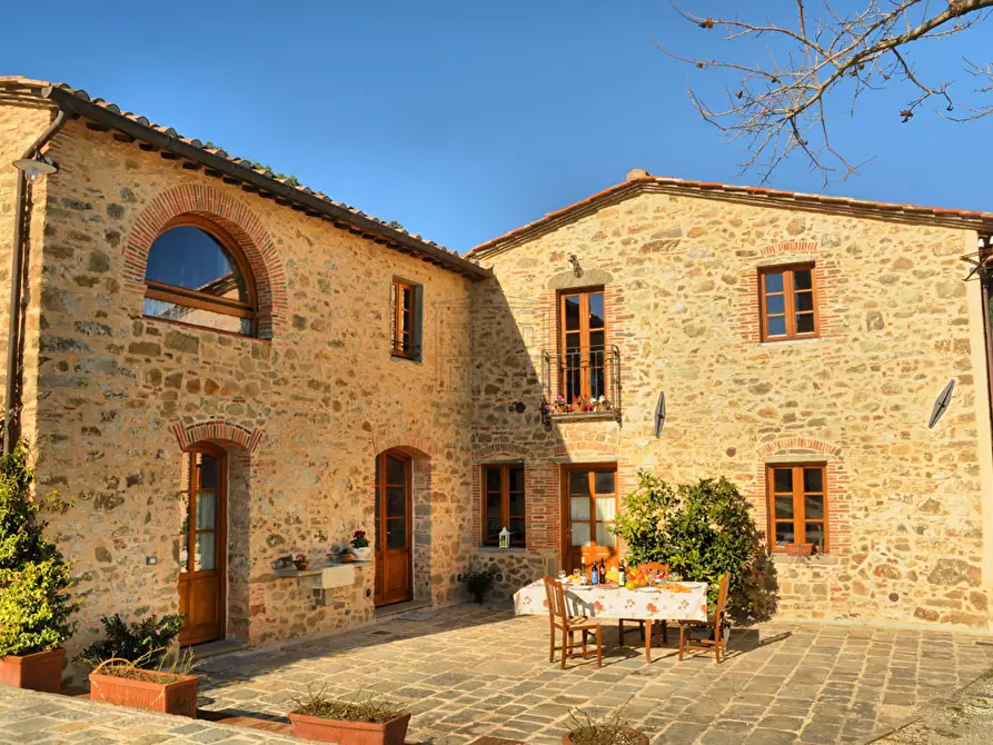 Immagine 1 di Rustico / casale in vendita  in Strada Senza Nome 5 a Pescia