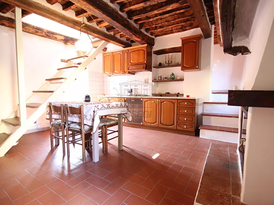 Immagine 1 di Terratetto in vendita  in Via di Cerasomma a Lucca