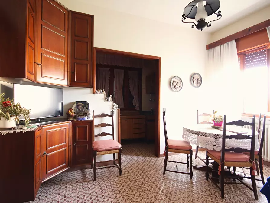 Immagine 12 di Villa in vendita  in Via Capo di Vico 3A a Lucca