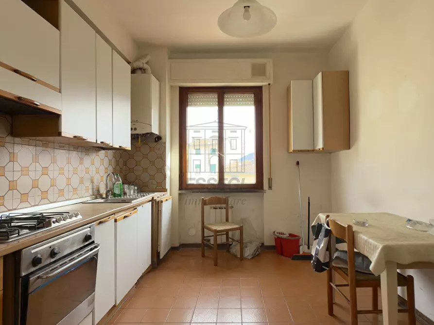 Immagine 5 di Appartamento in vendita  in Via Vecchi Pardini 735 a Lucca