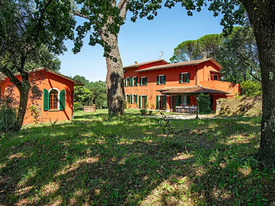 Immagine 1 di Rustico / casale in vendita  in Via Poggio Baldino l' a Altopascio