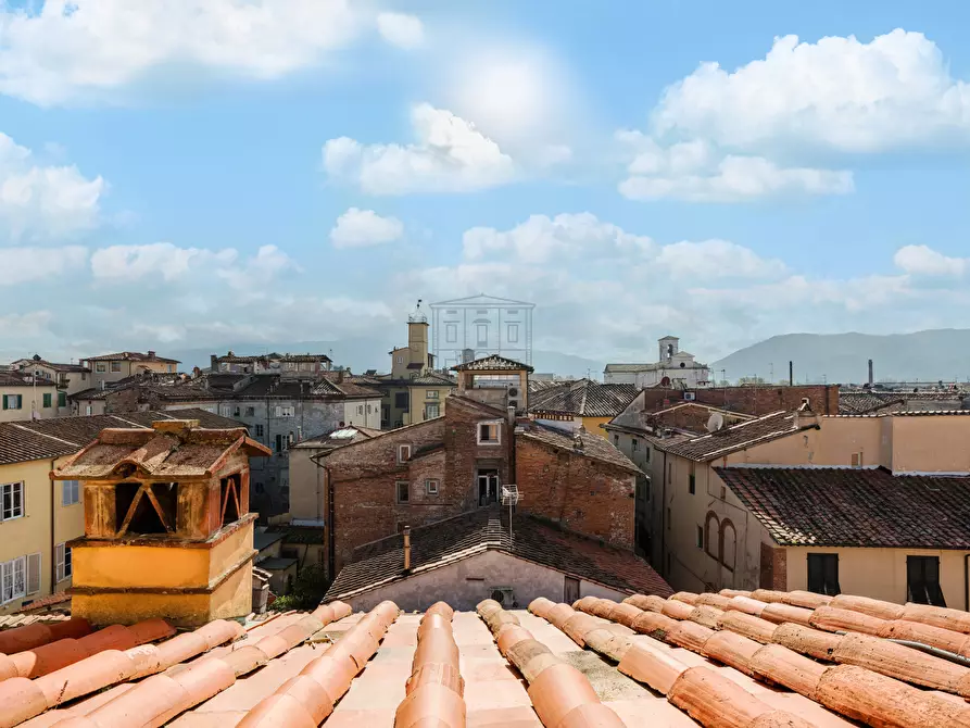 Immagine 24 di Palazzo in vendita  in Via Beccheria 35 a Lucca