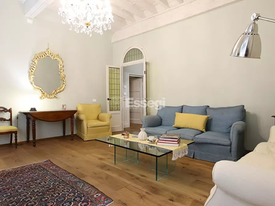 Immagine 2 di Appartamento in vendita  in Via Sant'Andrea a Lucca