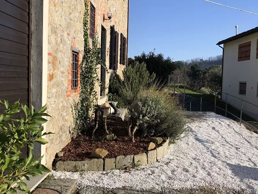 Immagine 9 di Rustico / casale in vendita  in Via Casa Nuova a Pescia