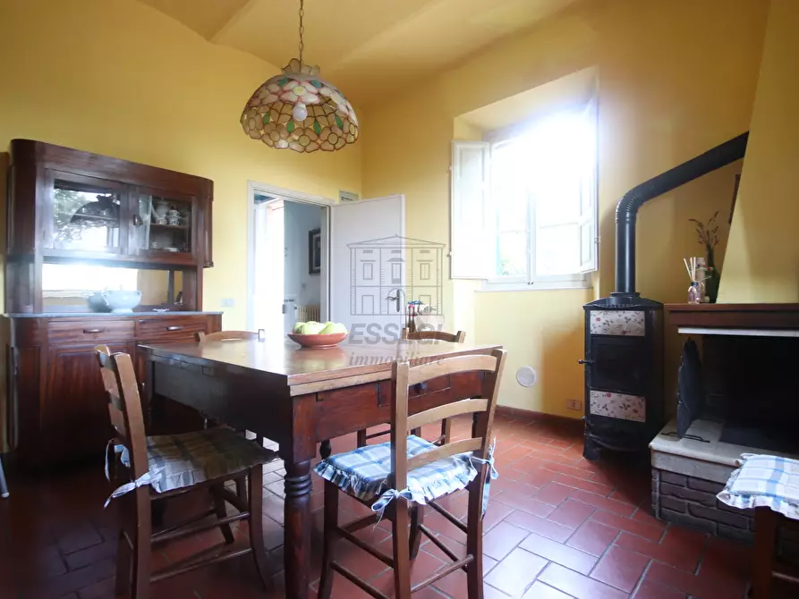 Immagine 14 di Rustico / casale in vendita  in Via della Chiesa XXIII 405 a Lucca