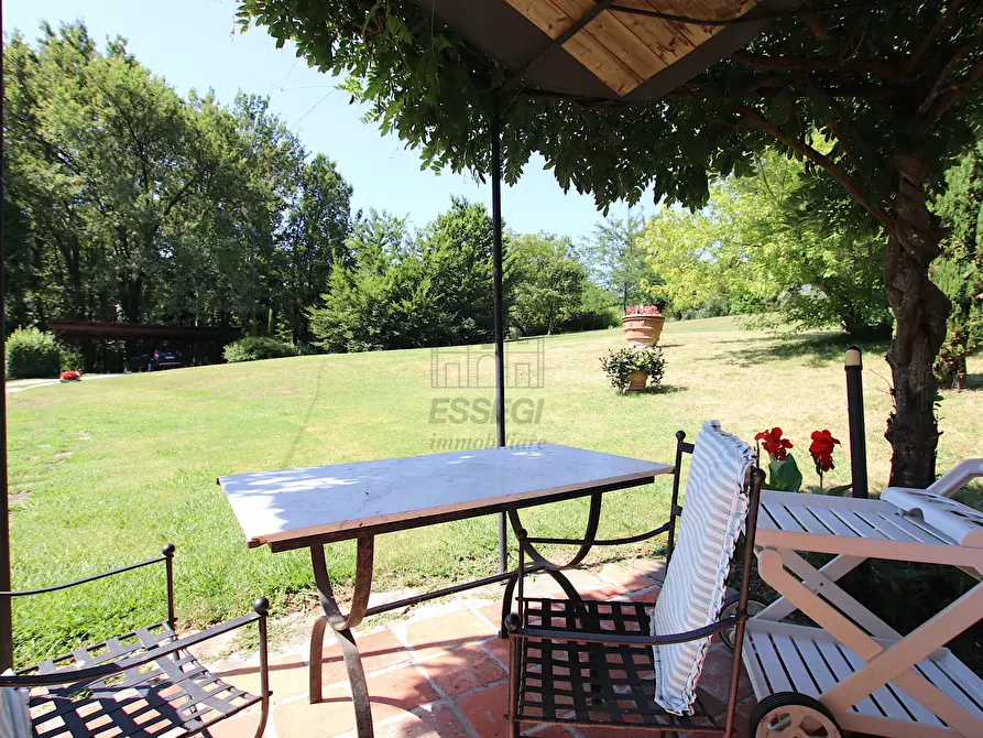 Immagine 44 di Rustico / casale in vendita  in Via della Chiesa di Gragnano a Lucca