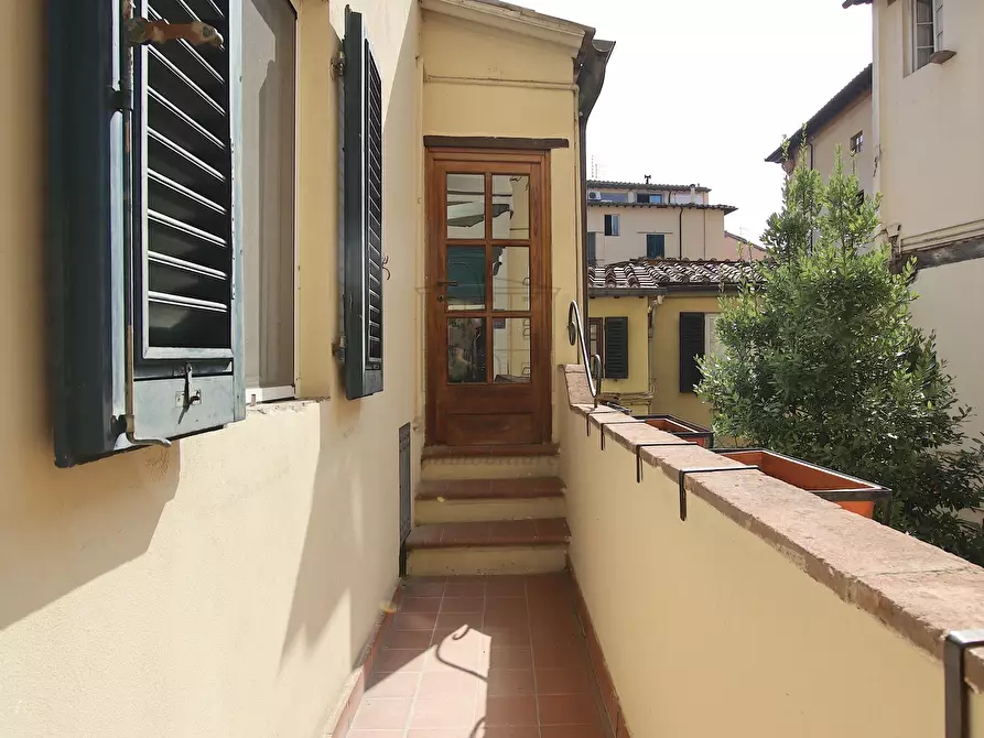 Immagine 9 di Appartamento in vendita  in via beccheria 35 a Lucca