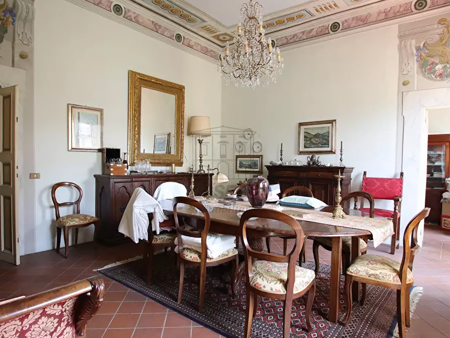 Immagine 17 di Villa in vendita  in Via dei Gambarini a Lucca