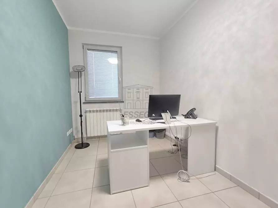 Immagine 4 di Ufficio in affitto  in Via della Santissima Annunziata 859 a Lucca