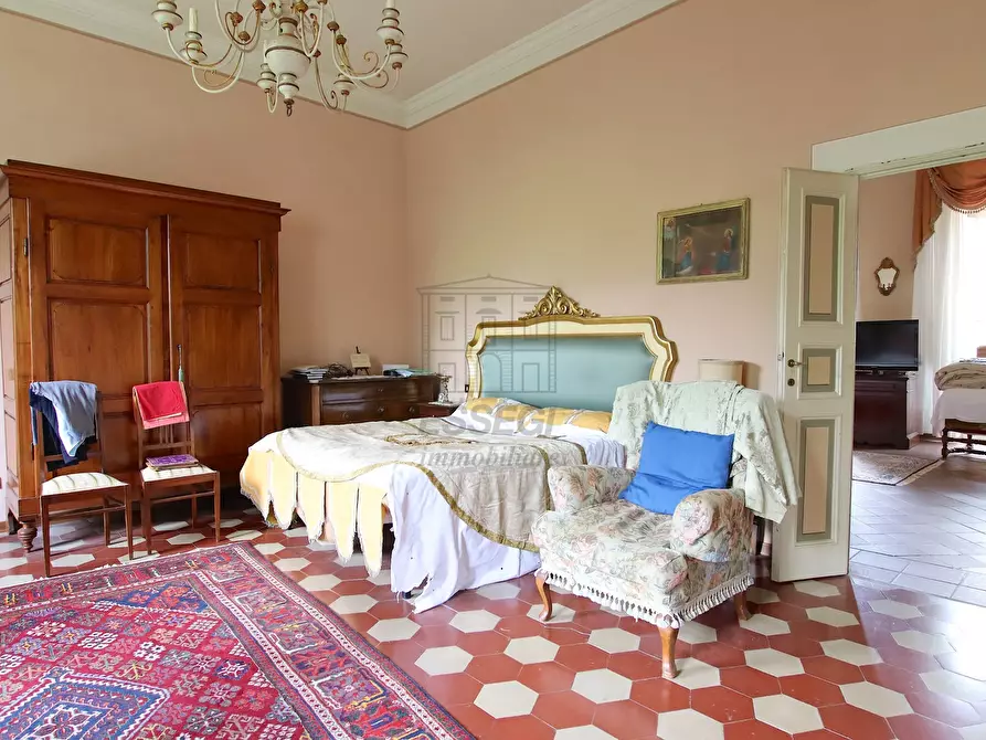 Immagine 24 di Villa in vendita  in Via dei Gambarini a Lucca