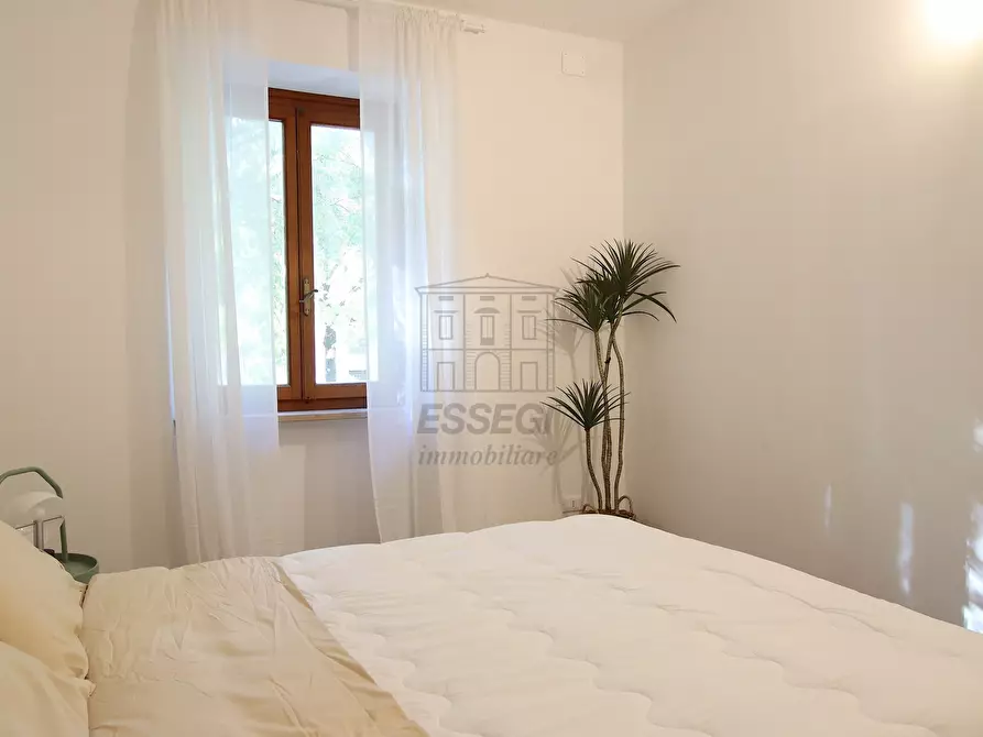 Immagine 8 di Appartamento in vendita  in Via Francesco Carrara 49 a Lucca