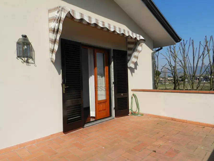 Immagine 44 di Villa in vendita  in Traversa II Via Vecchia Pesciatina 84 a Lucca
