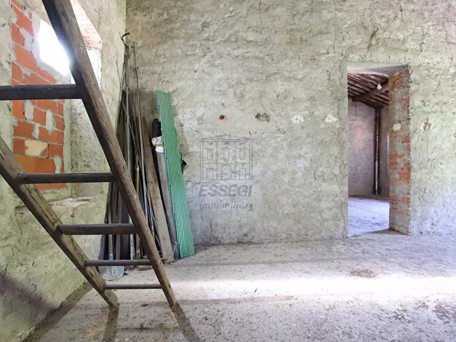 Immagine 5 di Rustico / casale in vendita  in Guamo 34A a Capannori