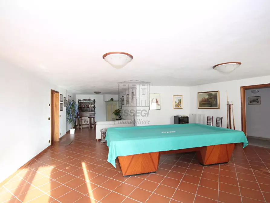 Immagine 8 di Villa in vendita  in via delle foreste a Lucca