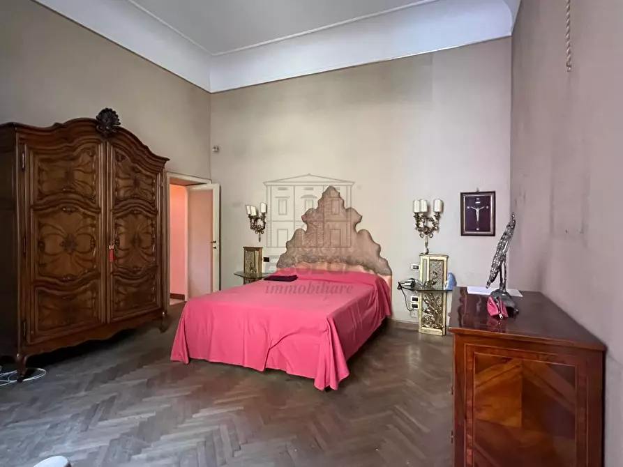 Immagine 10 di Appartamento in vendita  in Piazza San Michele 46 a Lucca