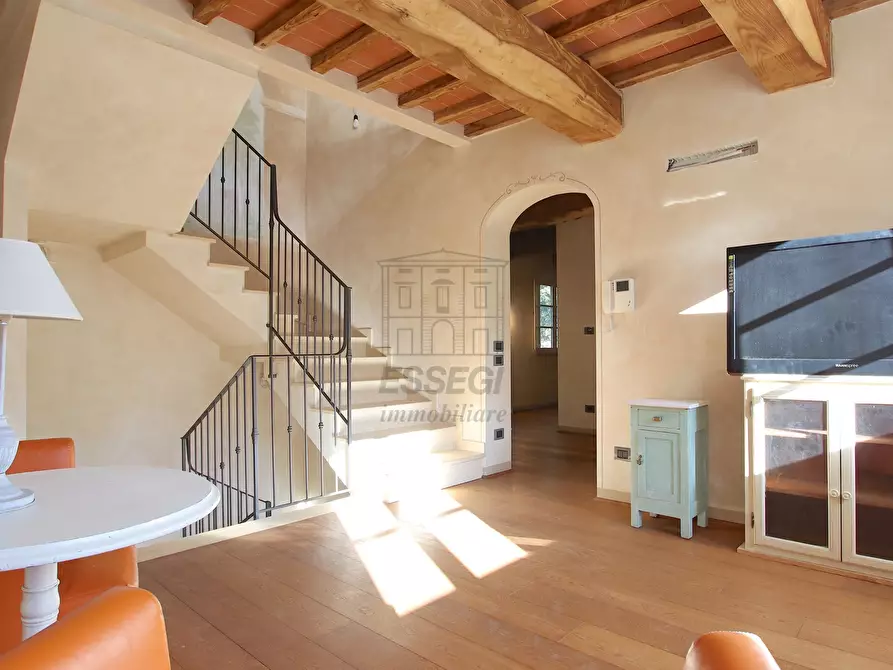 Immagine 10 di Rustico / casale in vendita  in Via Milano 12 a Capannori