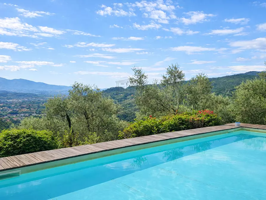 Immagine 7 di Rustico / casale in vendita  in Via Casa Nuova a Pescia