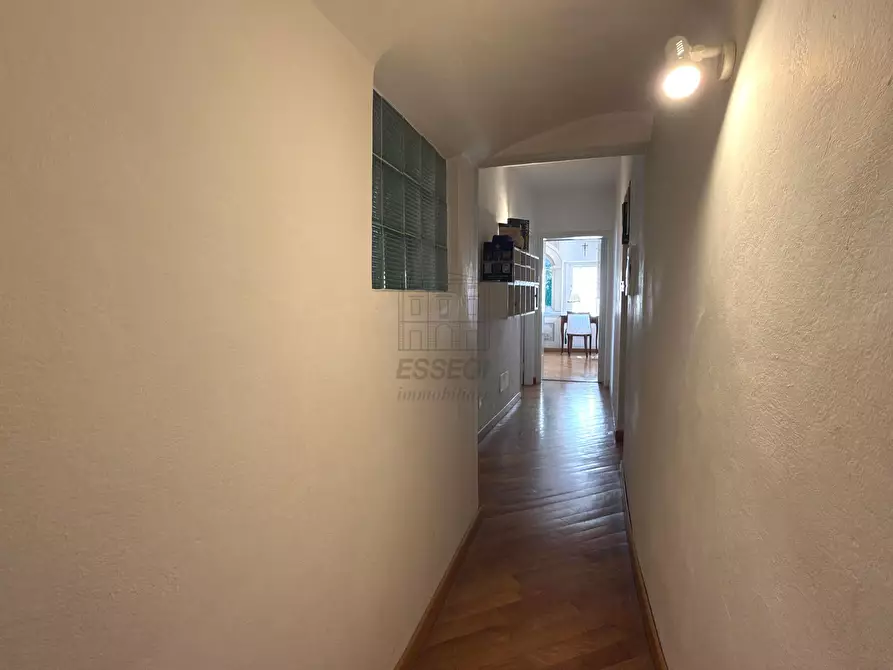 Immagine 11 di Appartamento in vendita  in Via Beccheria 33 a Lucca