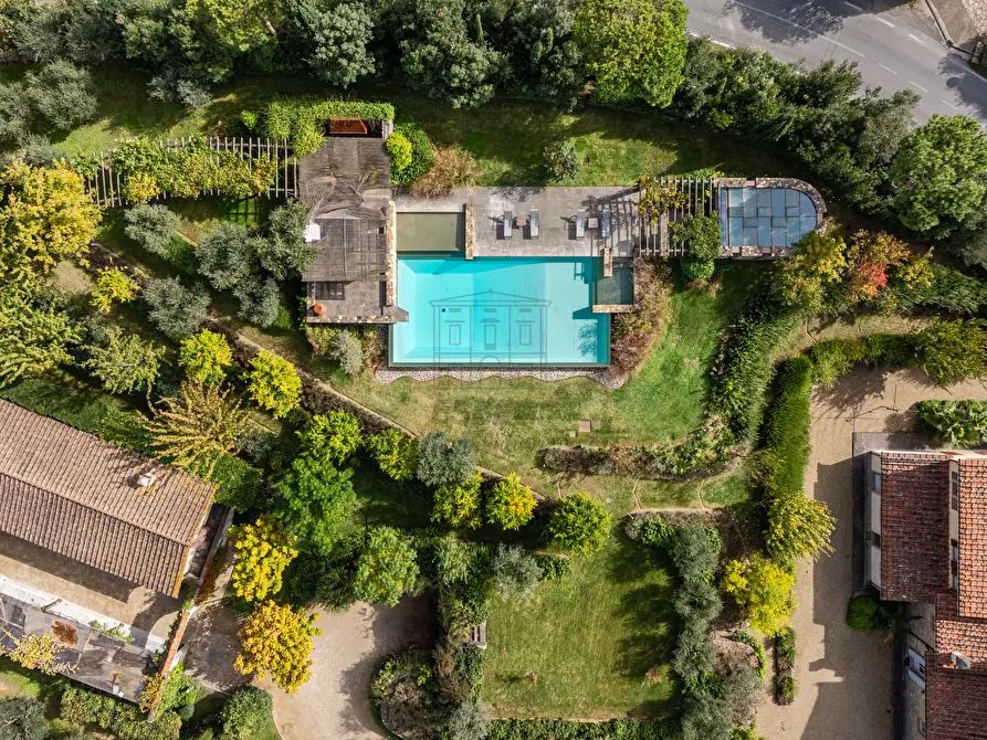 Immagine 7 di Villa in vendita  in via di Montechiari a Montecarlo