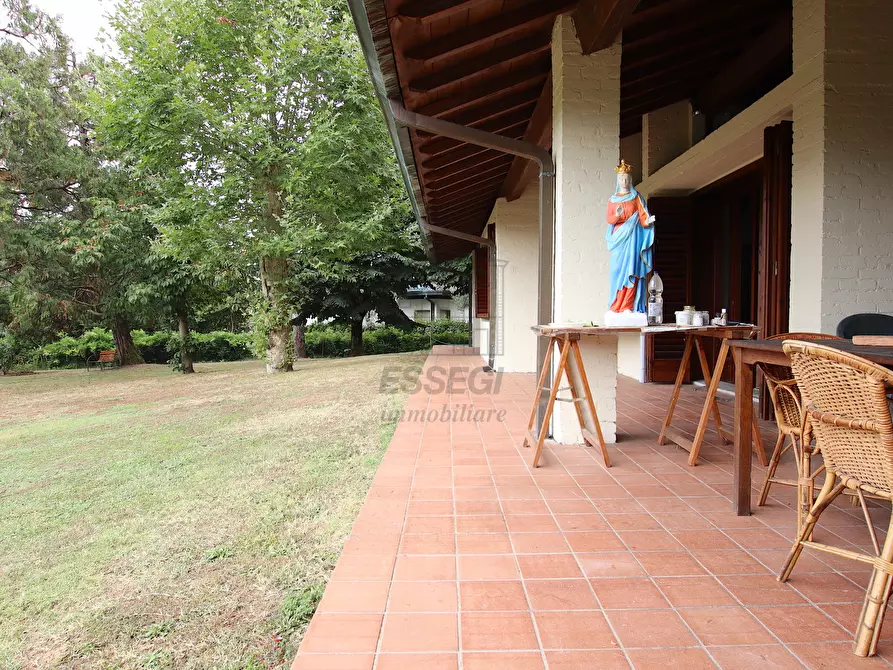 Immagine 50 di Villa in vendita  in Via della Chiesa di Gragnano a Capannori