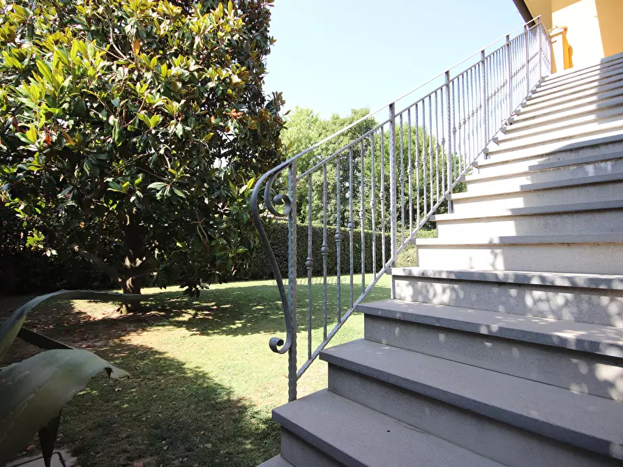 Immagine 24 di Villa in vendita  in Via di Paganico 115 a Capannori