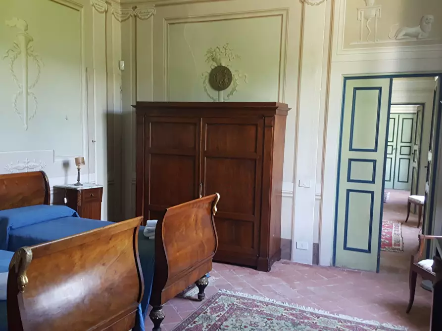 Immagine 16 di Villa in vendita  a Lucca